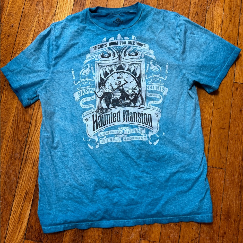 Disney Parks Mens Haunted Mansion Graphic T-Shirt Stone Wash Size Medium
